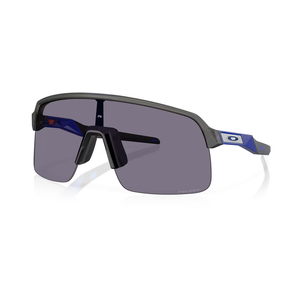 Lentes de Sol Oakley Sutro Lite  Matte Grey Smoke 	Sutro Lite	Matte Greysmoke	946369	OO9463-6939