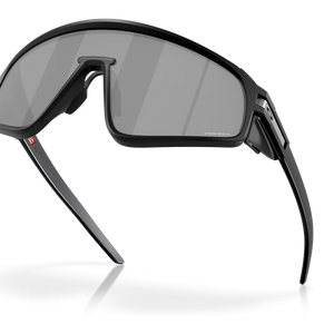 Oakley  Prizm Latch Panel Matte Black